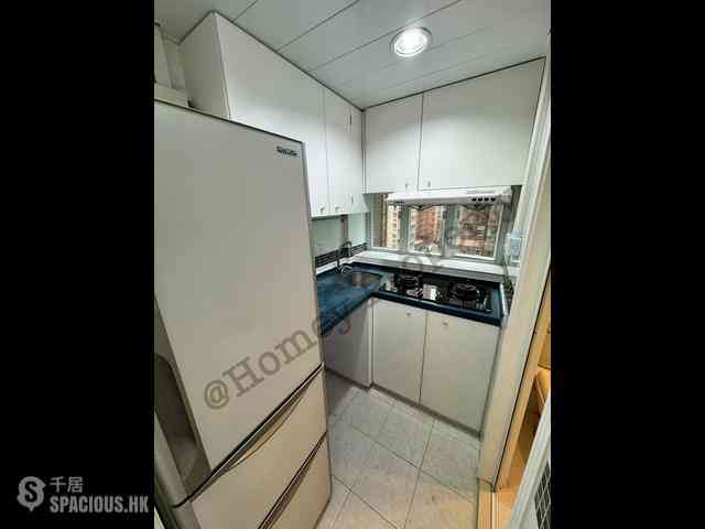 North Point - Raymond Court 06