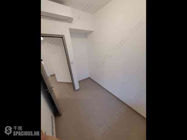 Wong Chuk Hang - The Southside Phase 3B Blue Coast Tower 2B 04