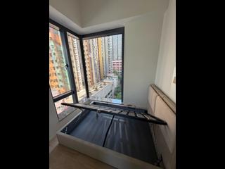 Sai Ying Pun - Des Voeux W Residence 02