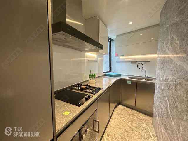 Wong Chuk Hang - The Southside Phase 3C Blue Coast II Tower 5 05