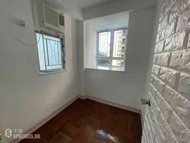 Ho Man Tin - Yee Fu Building 05
