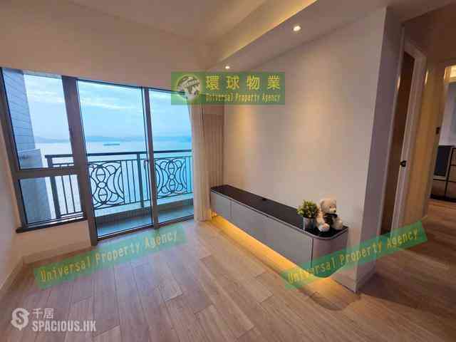 Kennedy Town - The Merton Tower 2 02