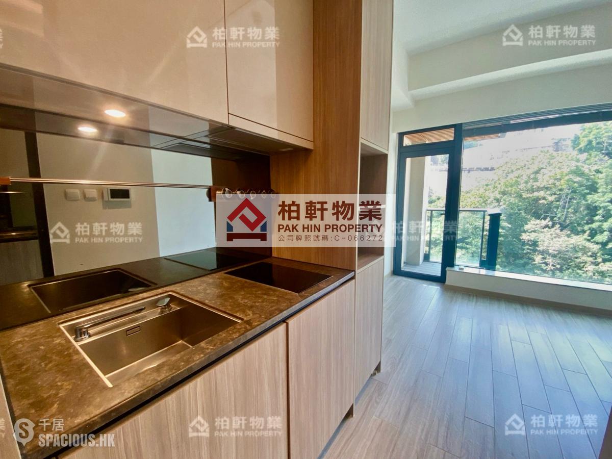 Quarry Bay - Novum East 01