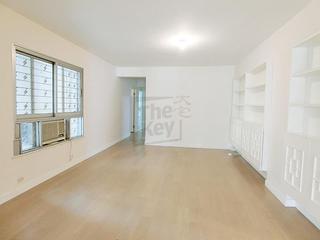Mid Levels Central - Kam Yuen Mansion 03