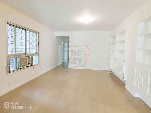 Mid Levels Central - Kam Yuen Mansion 03