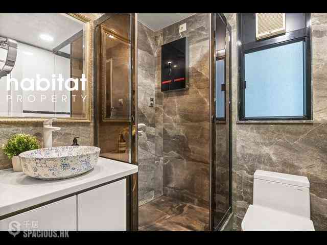 Mid Levels Central - Clovelly Court 08