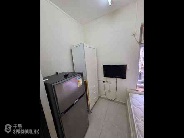 Causeway Bay - Lockhart House 08