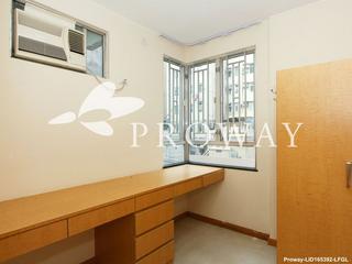 Mid Levels Central - Sherwood Court 06