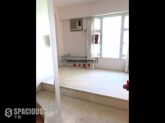 Sai Ying Pun - 12, Western Street 01