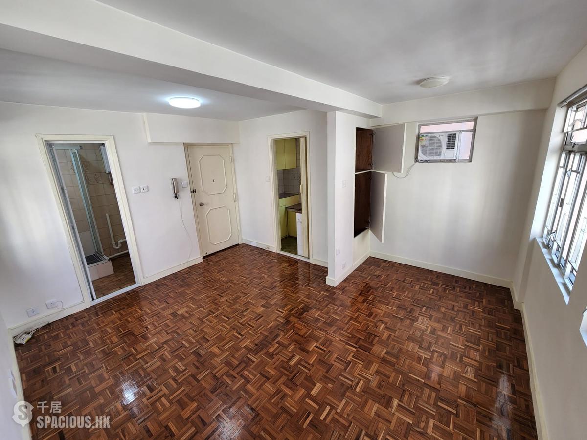 Sai Ying Pun - Cheong King Court 01
