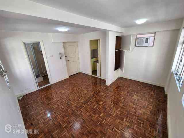 Sai Ying Pun - Cheong King Court 02