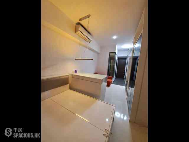 Wan Chai - J Residence 07