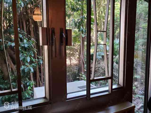 Mid Levels Central - Hong Lok Mansion 07