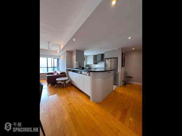 Mid Levels Central - The Grand Panorama 04