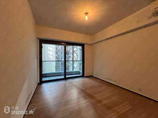 Mid Levels Central - Arezzo 20