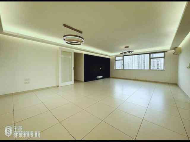 Jardines Lookout - Butler Towers 02