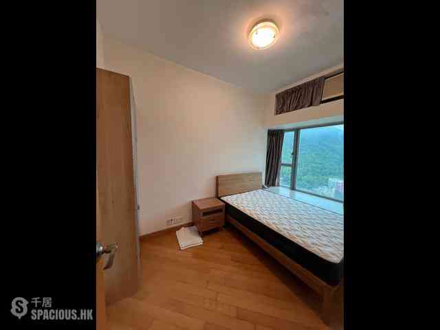 Tung Chung - Coastal Skyline Phase 3 La Rossa Block B (Block 8) 02