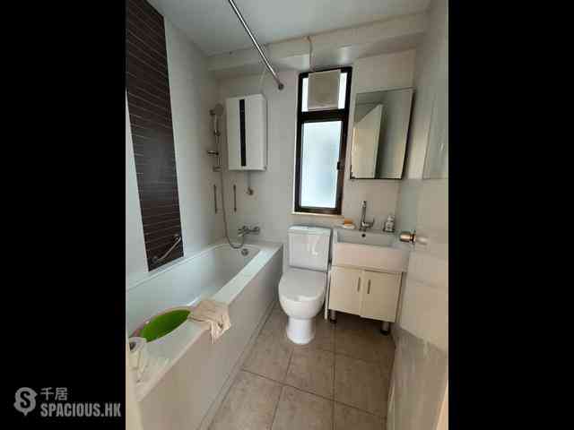 Quarry Bay - Kornhill Block F 04