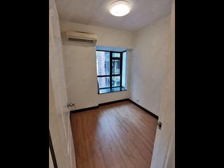 Mid Levels Central - The Grand Panorama Block 1 02