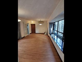 Mid Levels Central - The Grand Panorama Block 1 06