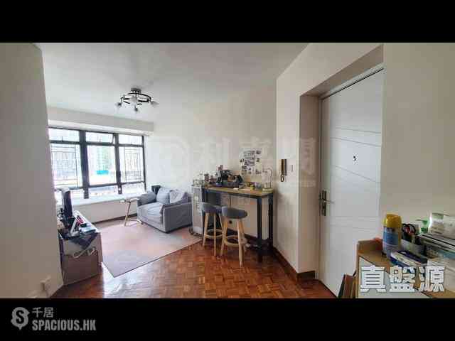 Quarry Bay - Kornhill Block Q 01