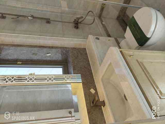 Sai Ying Pun - 63, Pokfulam Emerald House (Tower 2) 09