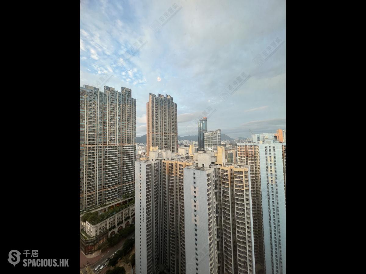 Tai Kok Tsui - Park Avenue 01