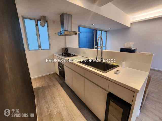 Mid Levels Central - The Rednaxela 03
