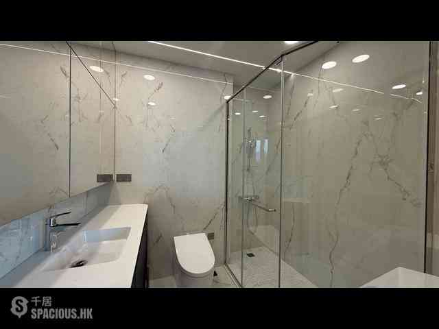 Sai Ying Pun - The Summa Block 1 10