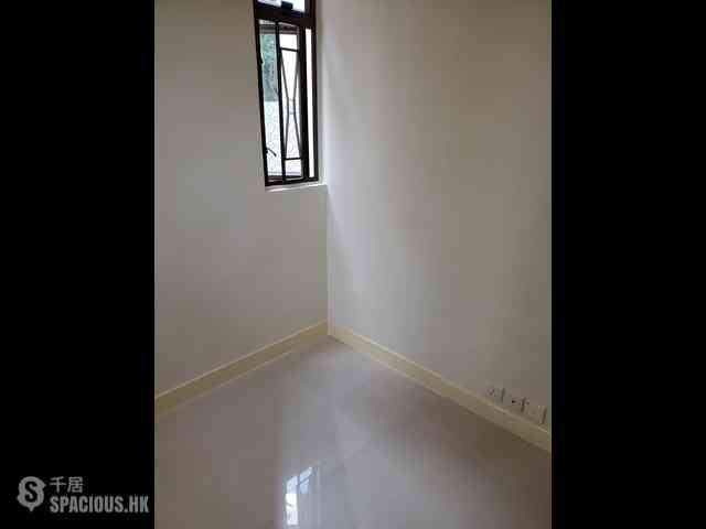 Shek Tong Tsui - Nam Cheong Building 04