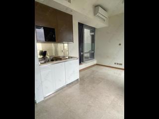 Sai Ying Pun - 63, Pokfulam Amber House (Tower 1) 06