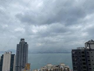 Sai Ying Pun - 63, Pokfulam Amber House (Tower 1) 08