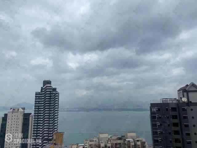 Sai Ying Pun - 63, Pokfulam Amber House (Tower 1) 08