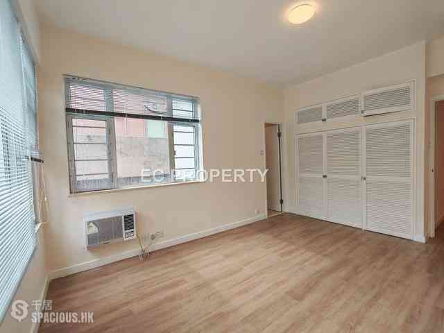 Happy Valley - Ventris Terrace 06