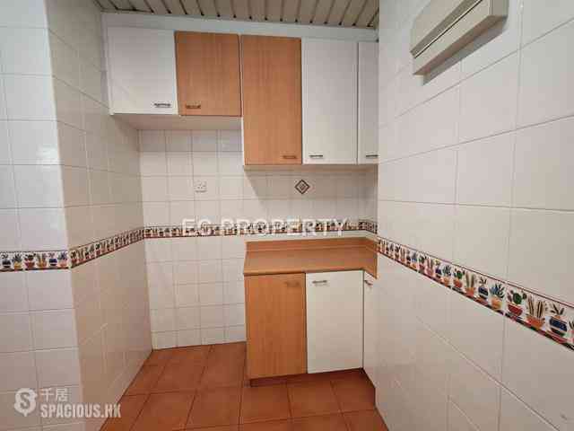 Happy Valley - Ventris Terrace 04