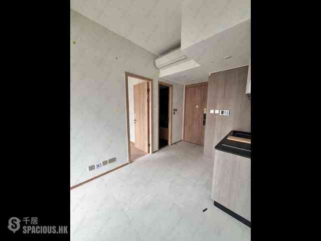 Sai Ying Pun - 9 Eastern Street 08