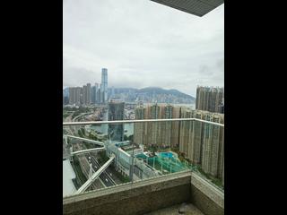 大角咀 - 君滙港 09