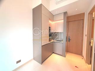 Sai Ying Pun - Upper Manor 03