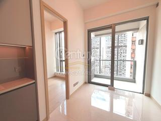 Sai Ying Pun - Upper Manor 04