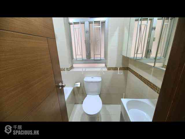 North Point - 461-463, King's Road 09