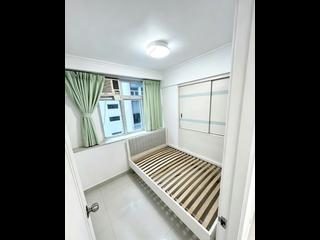 North Point - Raymond Court 03