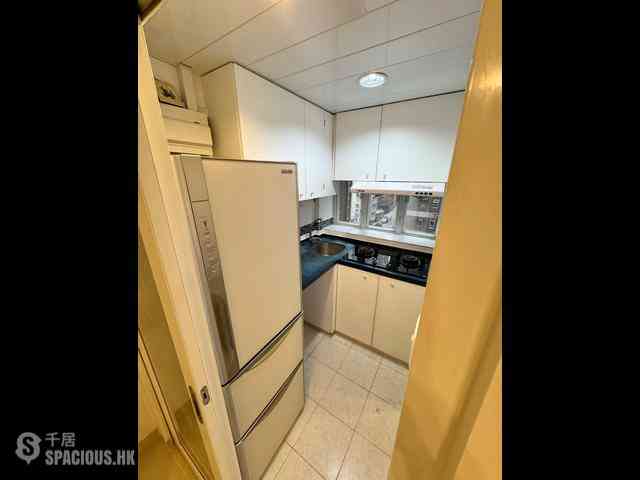 North Point - Raymond Court 04