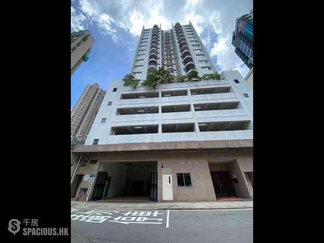 Happy Valley - Pioneer Court 12
