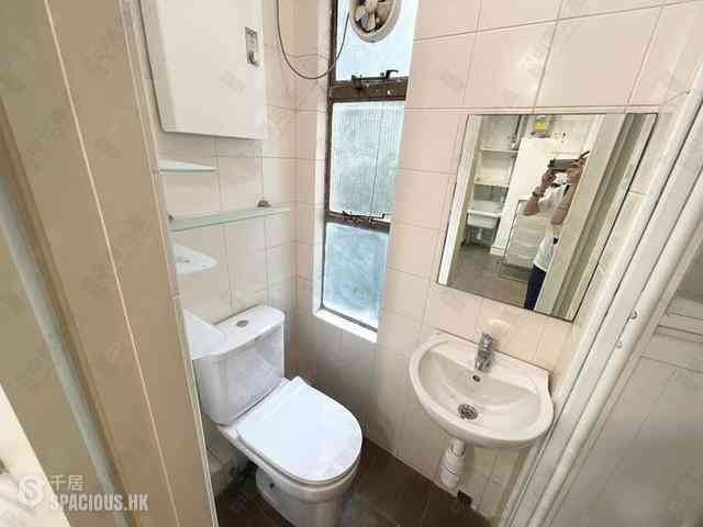 Mid Levels Central - Kam Yuen Mansion 24