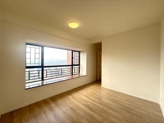 Mid Levels Central - Blessings Garden Phase I 08