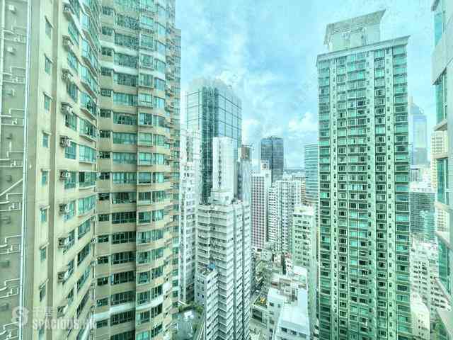 Wan Chai - Royal Court 04