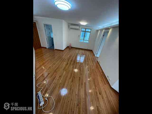 North Point - Island Place 03