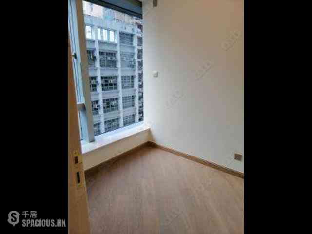 Sai Ying Pun - 63, Pokfulam 02