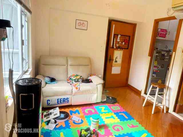 Sai Wan Ho - Bellevue (Belleve) Court Block A 01