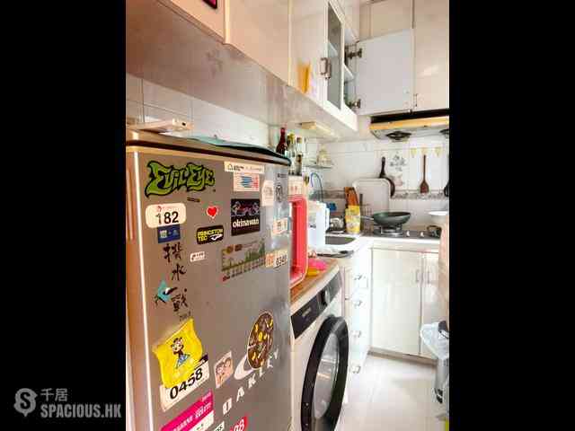 Sai Wan Ho - Bellevue (Belleve) Court Block A 05